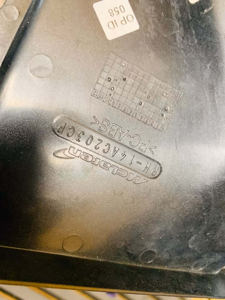 McLaren MP4 12C Front Shock Absorber 11B0705CP 03 - Image 8