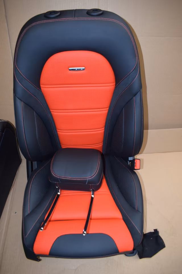 Mercedes X253 GLC Interior AMG Leather Seats - Image 10