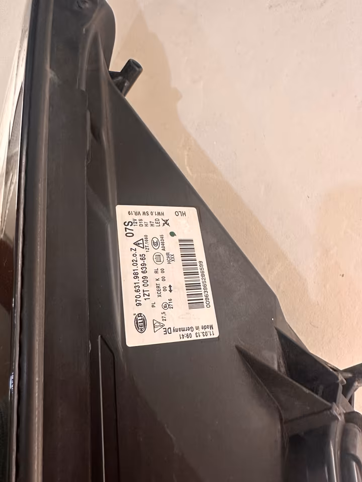 Porsche Panamera GTS 970 Bi-Xenon LED Headlights - Image 4