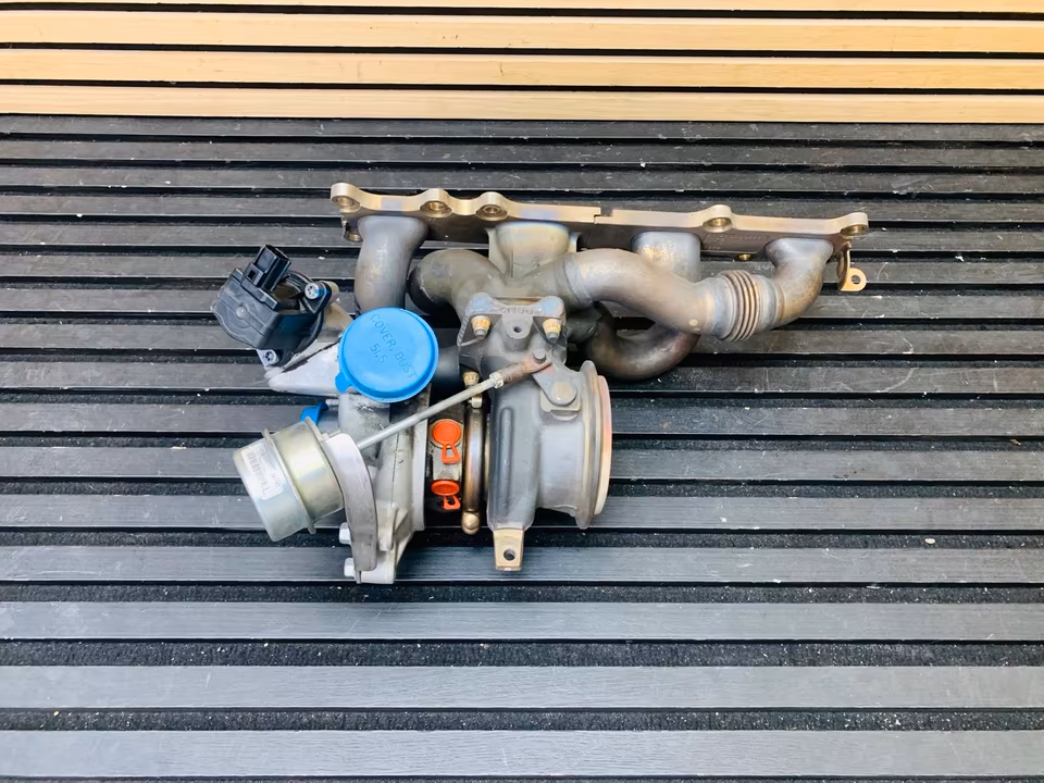 McLaren 570s Turbocharger 13F0546CP00 - Image 5