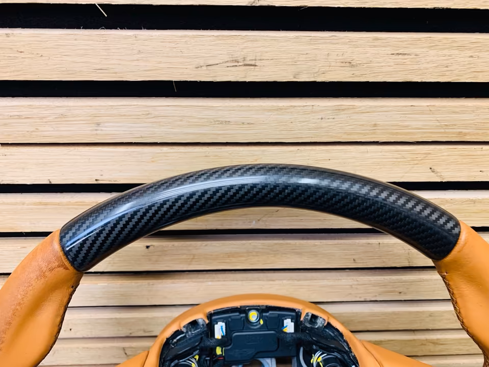 Aston Martin DBS Superleggera Carbon Steering Wheel NY633600DAW - Image 6