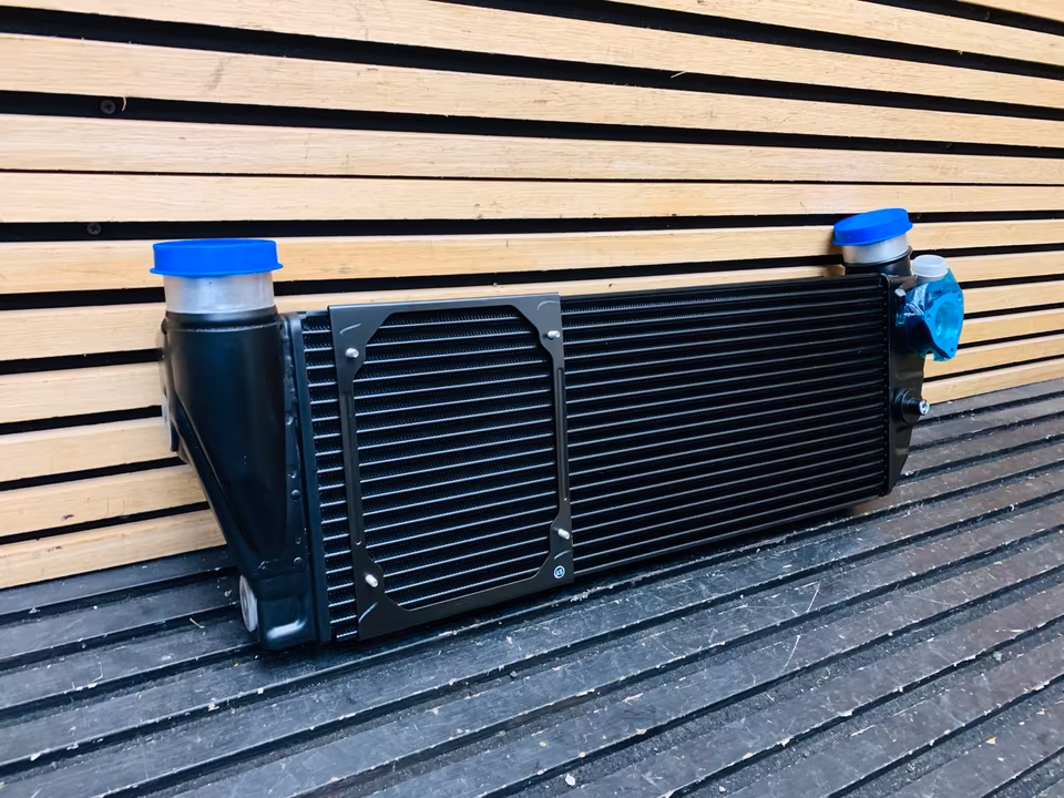 Ferrari 488 F8 Radiator Intercooler Right 748559 - Image 8