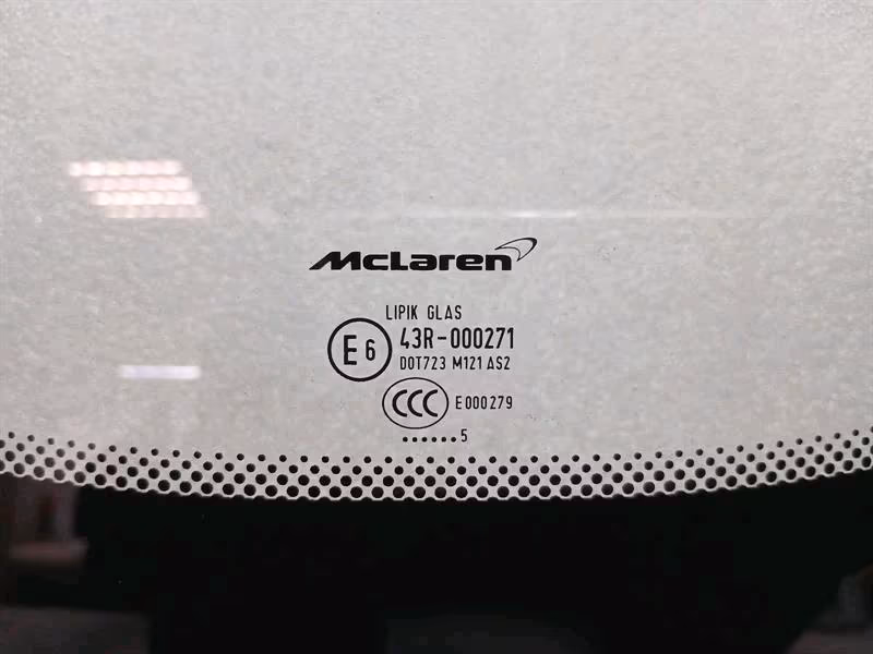 McLaren 650S Spider 14-17 Tailgate - Image 5