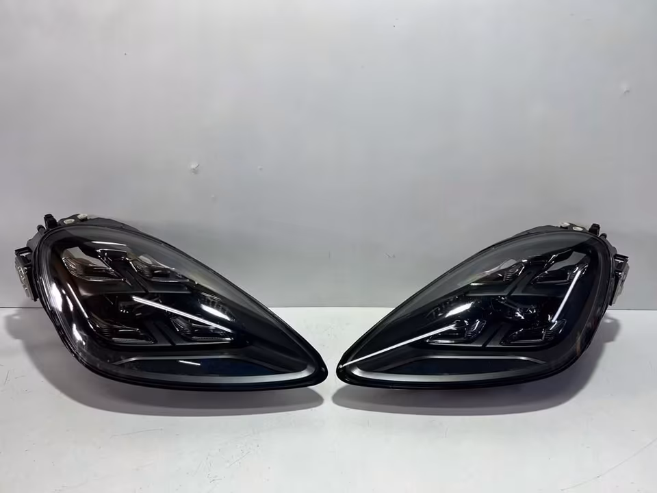 HEADLIGHTS PORSCHE CAYENNE MATRIX GTS 9Y0941036 LEFT RIGHT - Image 9