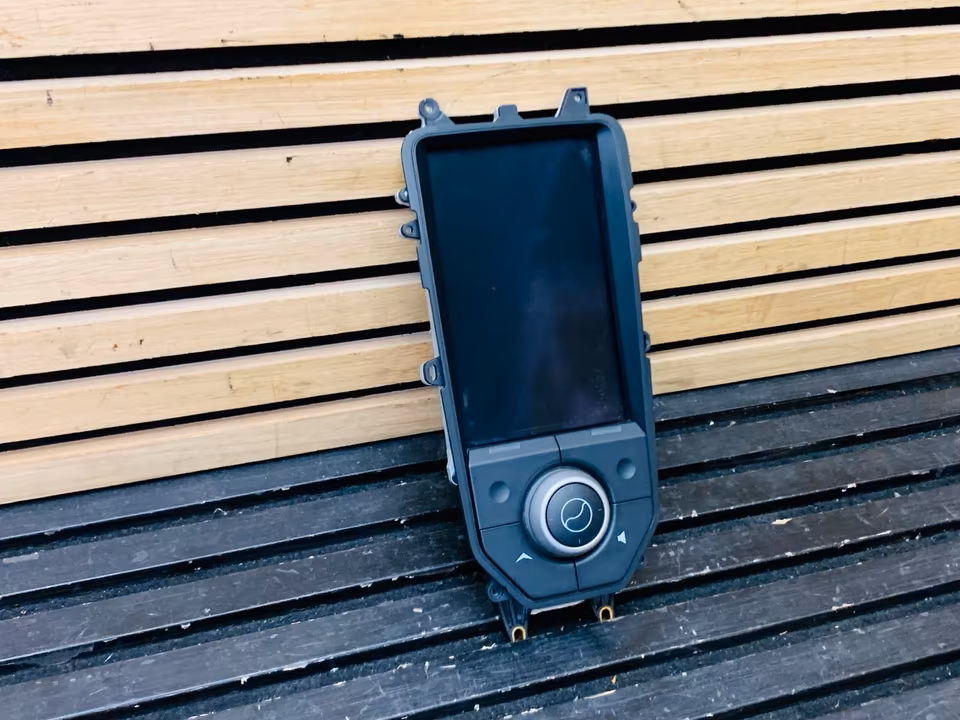 McLaren MP4-12C 650s Multimedia Panel Screen 11M1431CP.01