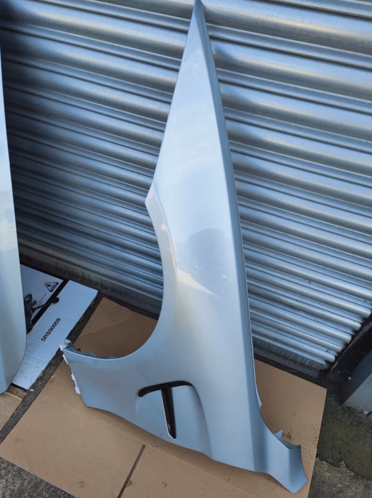 BMW M4 F82 LCI Front Package Bumper Bonnet Fender Radiator - Image 4