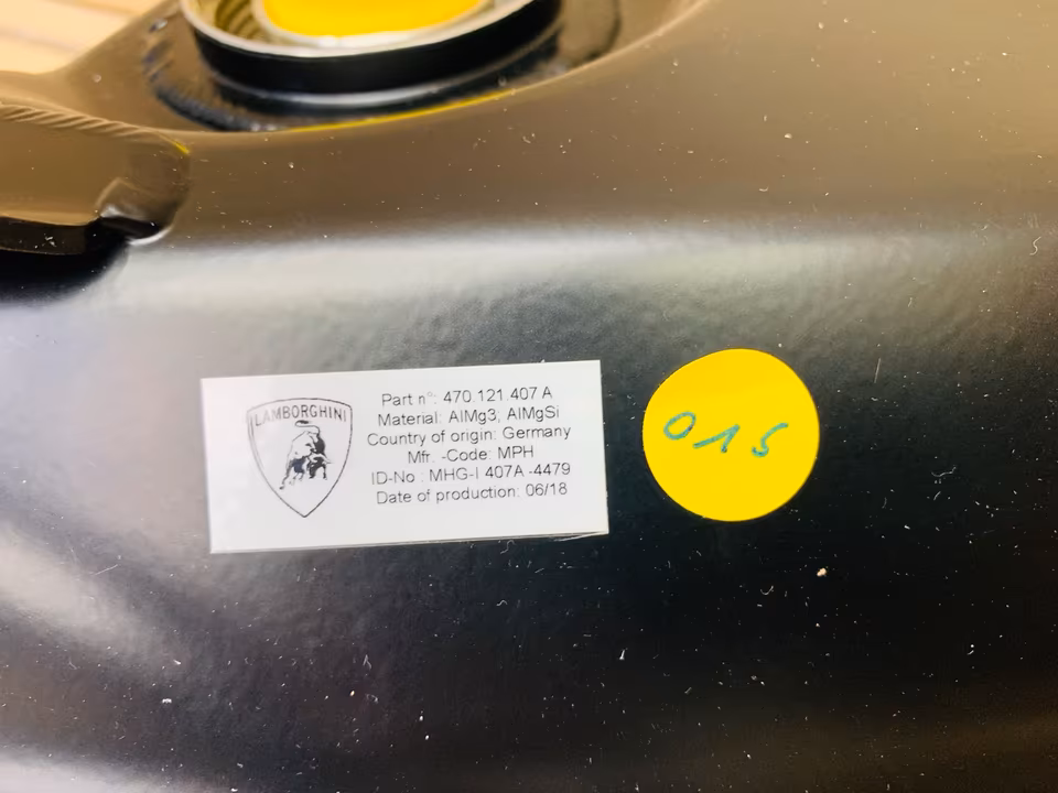 Lamborghini Aventador LP770 SVJ Coupe Tank Coolant 470121407A - Image 7