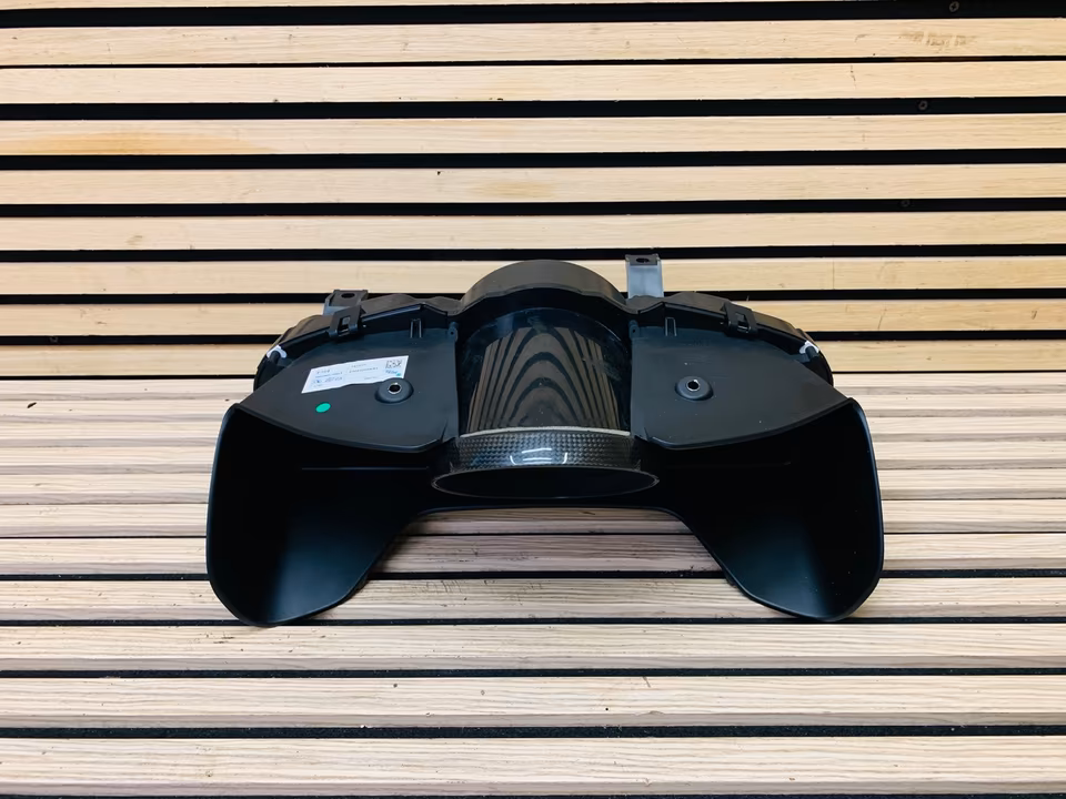Ferrari Portofino Speedometer Carbon 958584 - Image 10