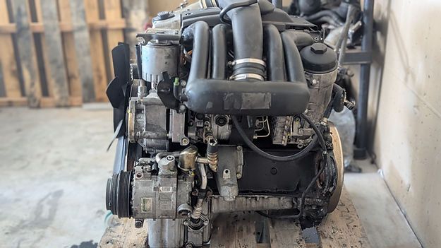 Used Mercedes-Benz OM604 Diesel Engine - Image 9