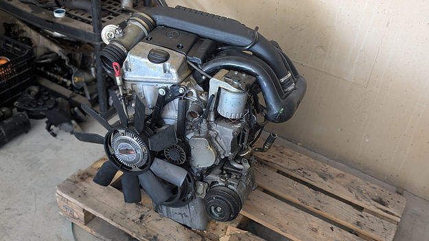 Used Mercedes-Benz OM604 Diesel Engine