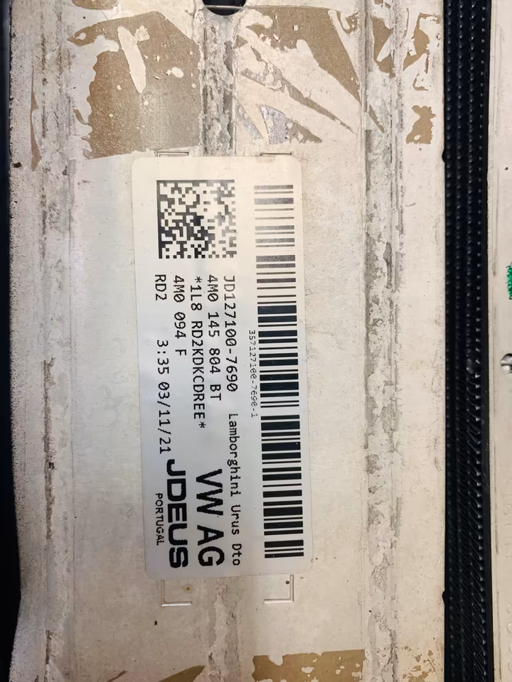 Lamborghini Urus Radiator Right 4M0145804BT 4M0121218G - Image 2