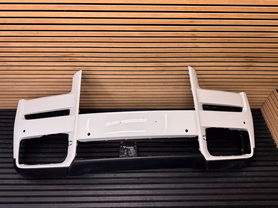 Rolls Royce Cullinan front bumper - Image 8