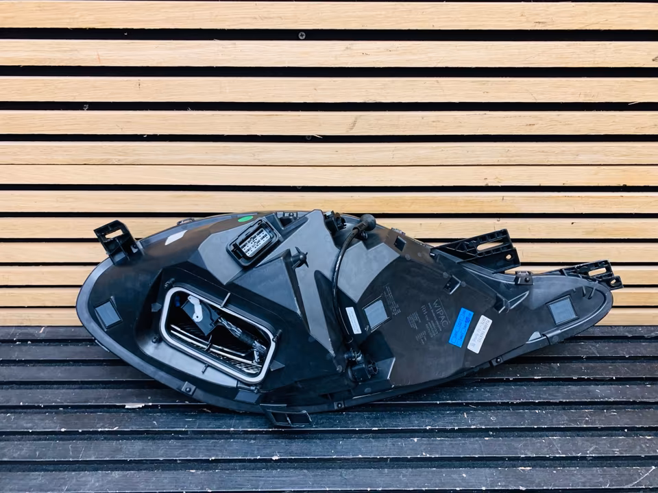 Aston Martin DB12 Headlights Left Right RY5313W029EC 030ED - Image 5