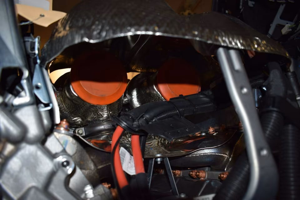 Mercedes complete engine M176.980 176 S S class 560 4km! - Image 3