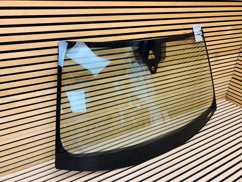 Lamborghini Urus Windshield 4ML845099 - Image 9