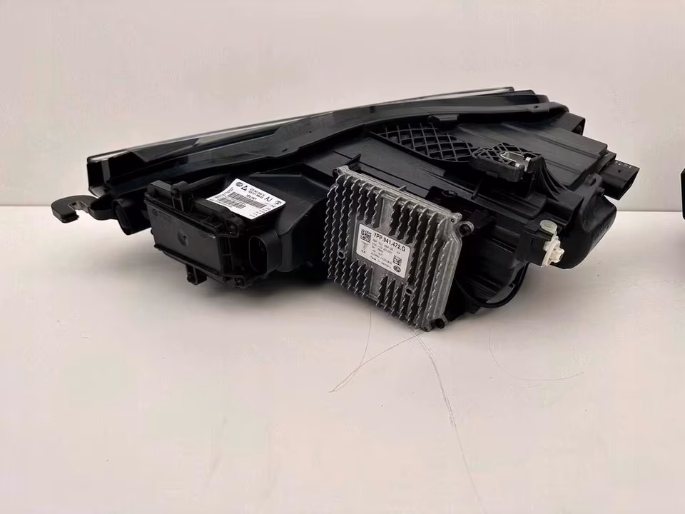 Lamborghini Huracan 4T0 headlight set - Image 2