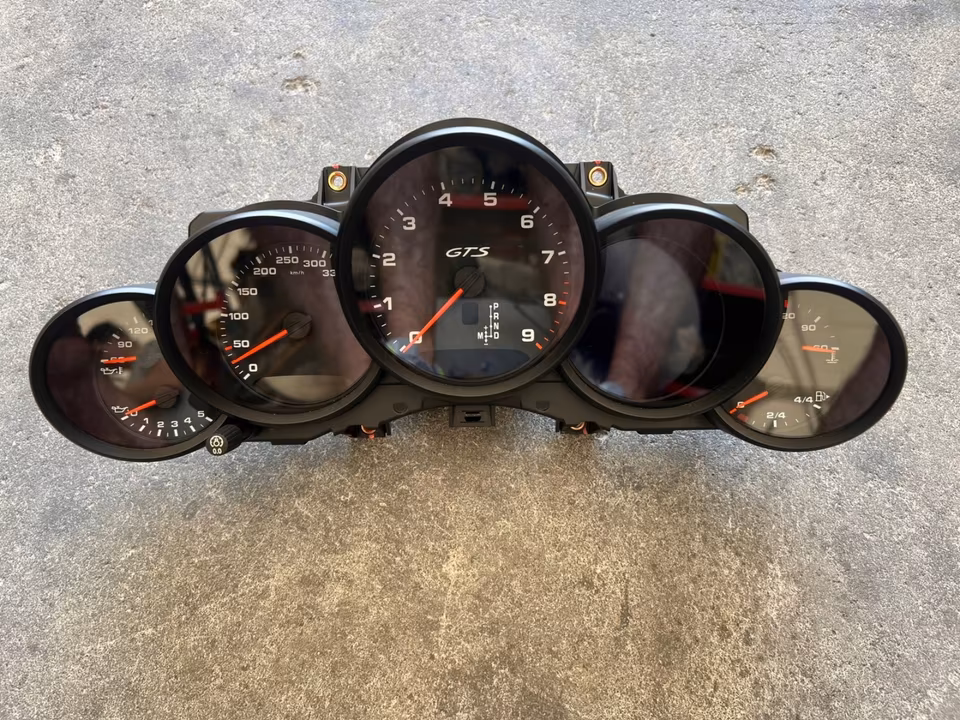 PORSCHE GT3 991 SPEEDOMETER EU SWITCH INSTRUMENT PANEL - Image 3