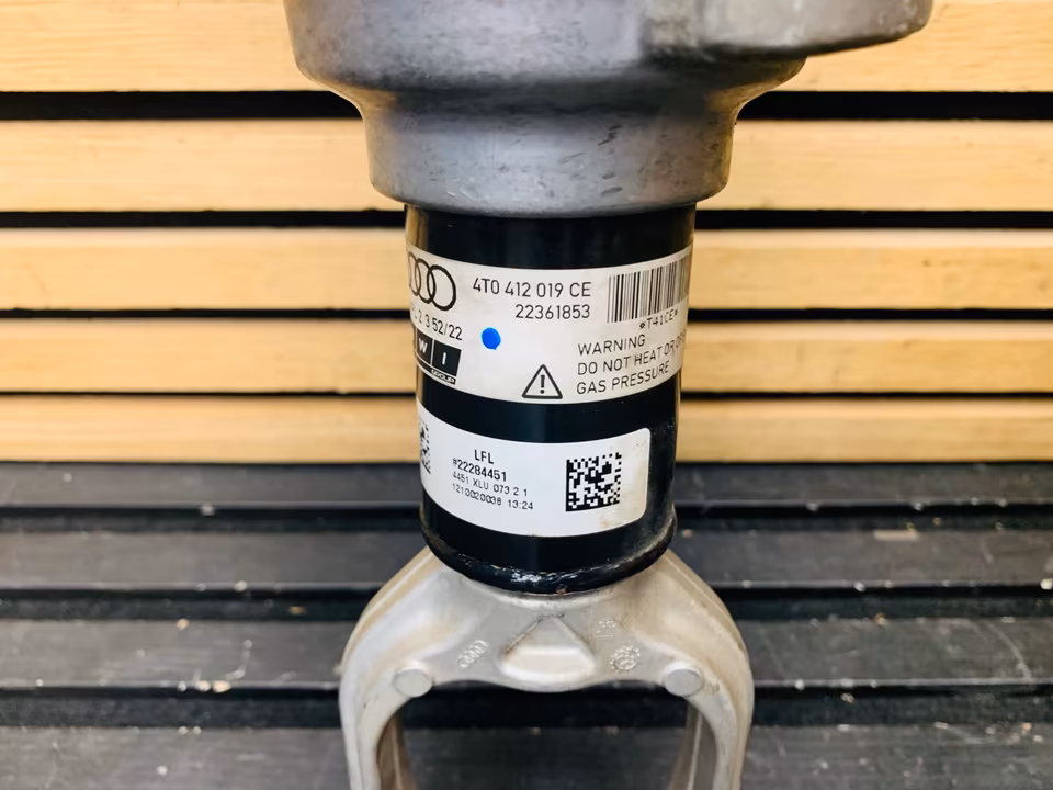 Lamborghini HURACAN Front Shock Absorber 4T0412019 CE Lift magnetica - Image 6