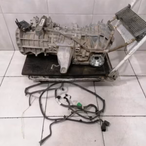 ASTON MARTIN DBS MANUAL V12 08-12 MANUAL 6-SPEED TRANSMISSION 8D33-700