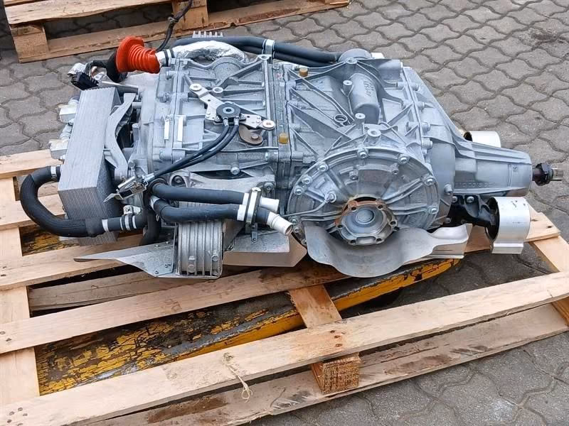 FERRARI GTC4 LUSSO 3.9 V8 F151M DCT Gearbox 321441 - Image 13