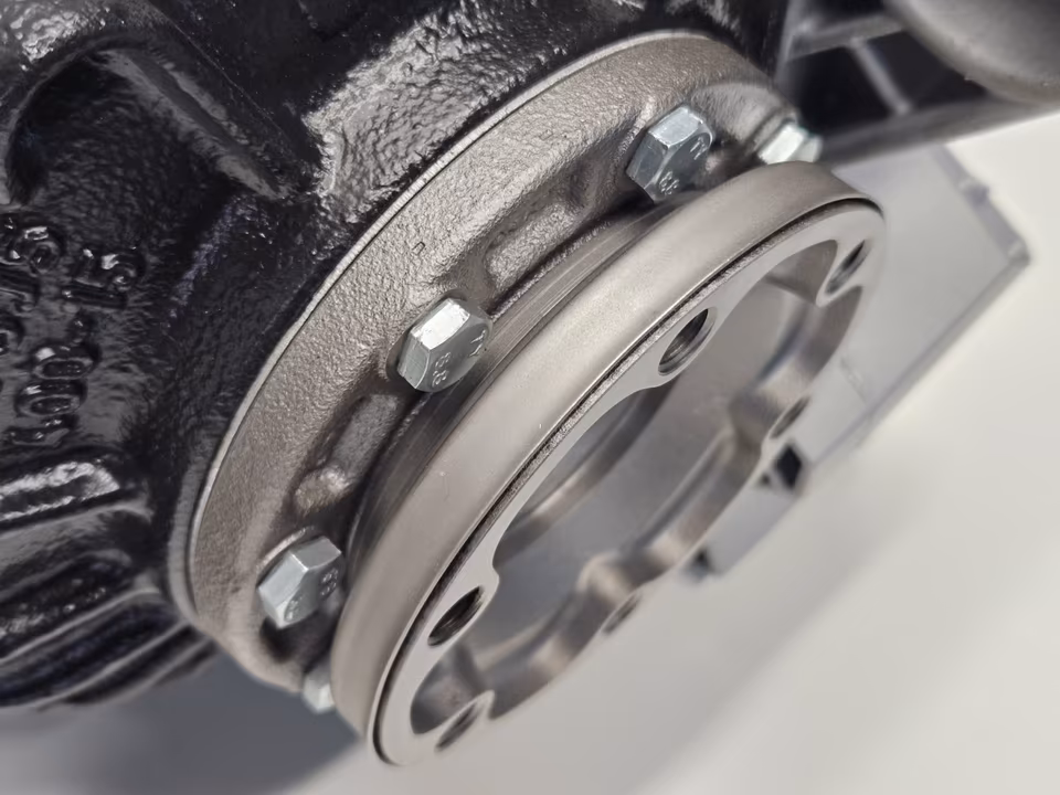 BMW E60 M5 33102284030 Refurbished Limited Slip Differential ZF 45% - Image 8