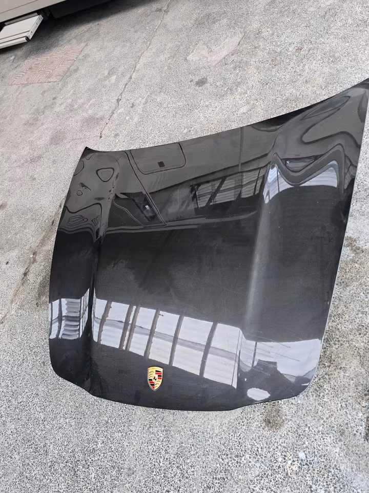 Porsche Panamera GTS bonnet model 970 - Image 2