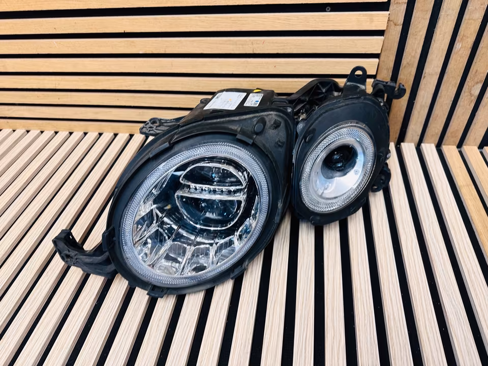 Bentley Bentayga headlights left 36A941005 F - Image 10