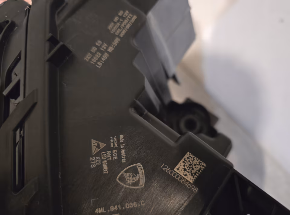 Lamborghini Urus Headlights Right Left Matrix LED 4ML941035C - Image 10