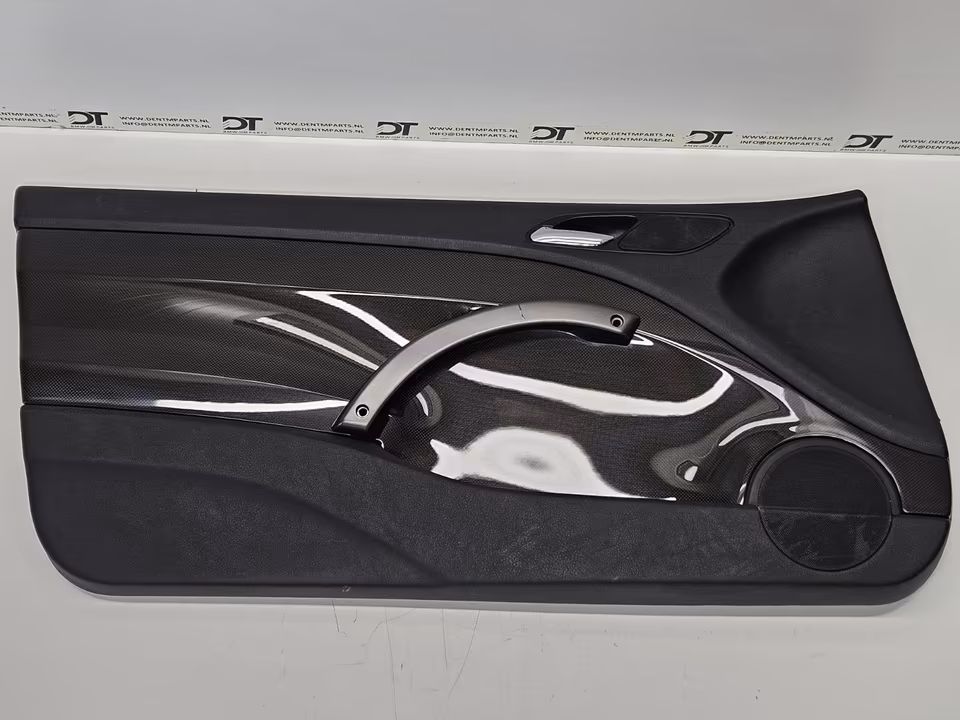 BMW E46 M3 CSL 51417895581 LV CSL Carbon Door Panel