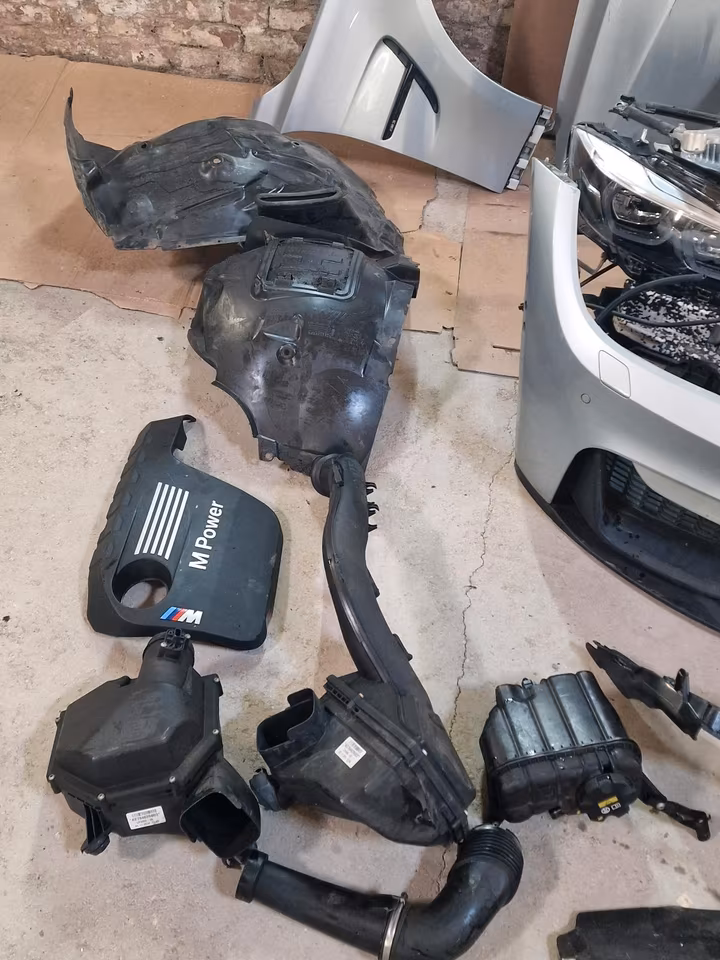 BMW F80 M3 LCI Front Package Bumper Bonnet Radiator Fenders - Image 17