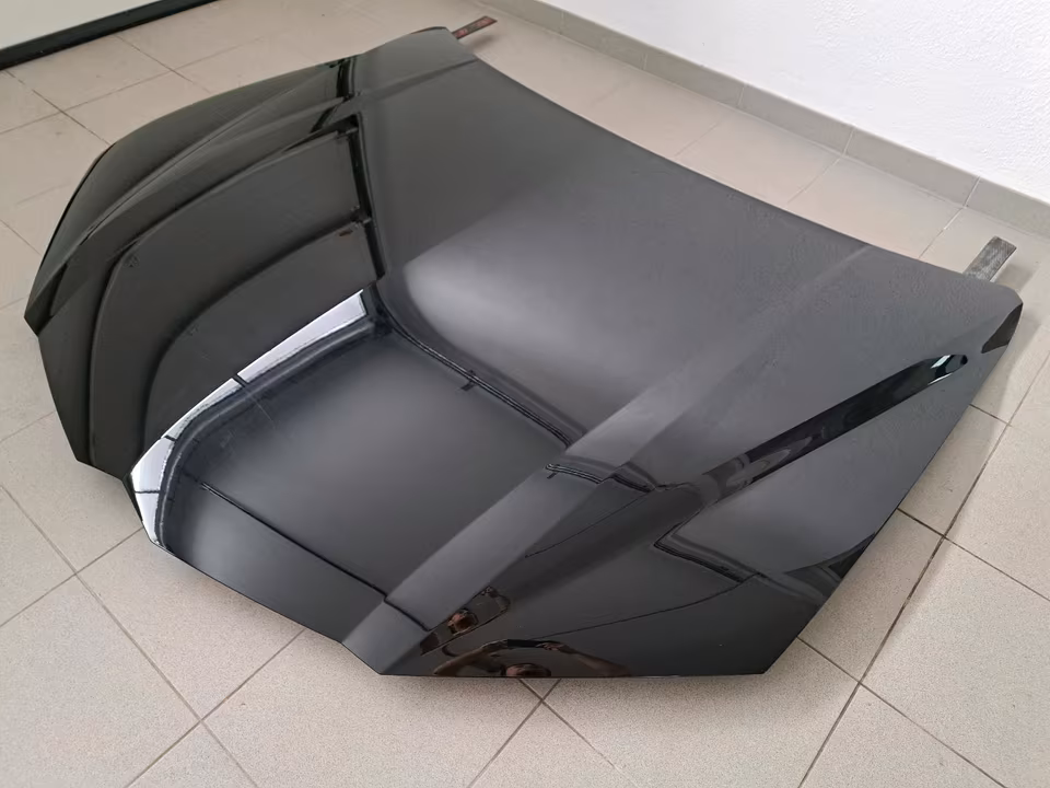 Lamborghini Urus Bonnet Bonnet Hood Black