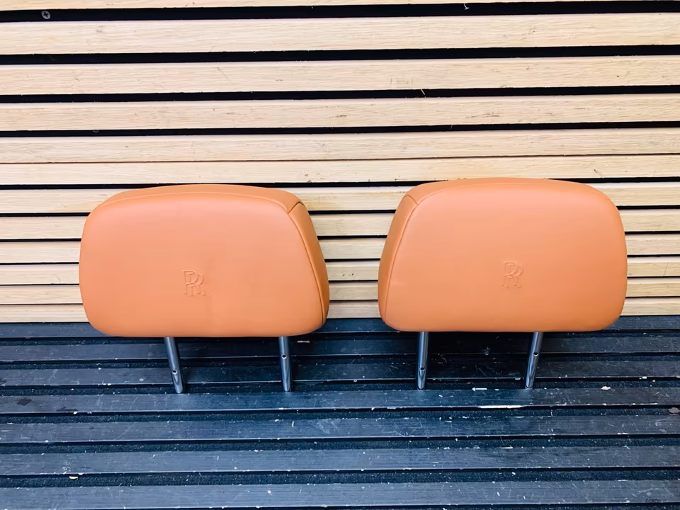 Rolls Royce Headrest - Image 5