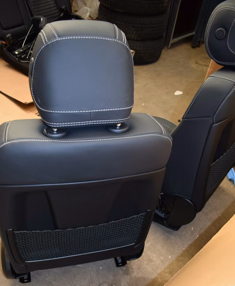 Original Mercedes w166 GLE Interior Leather Seats - Image 11