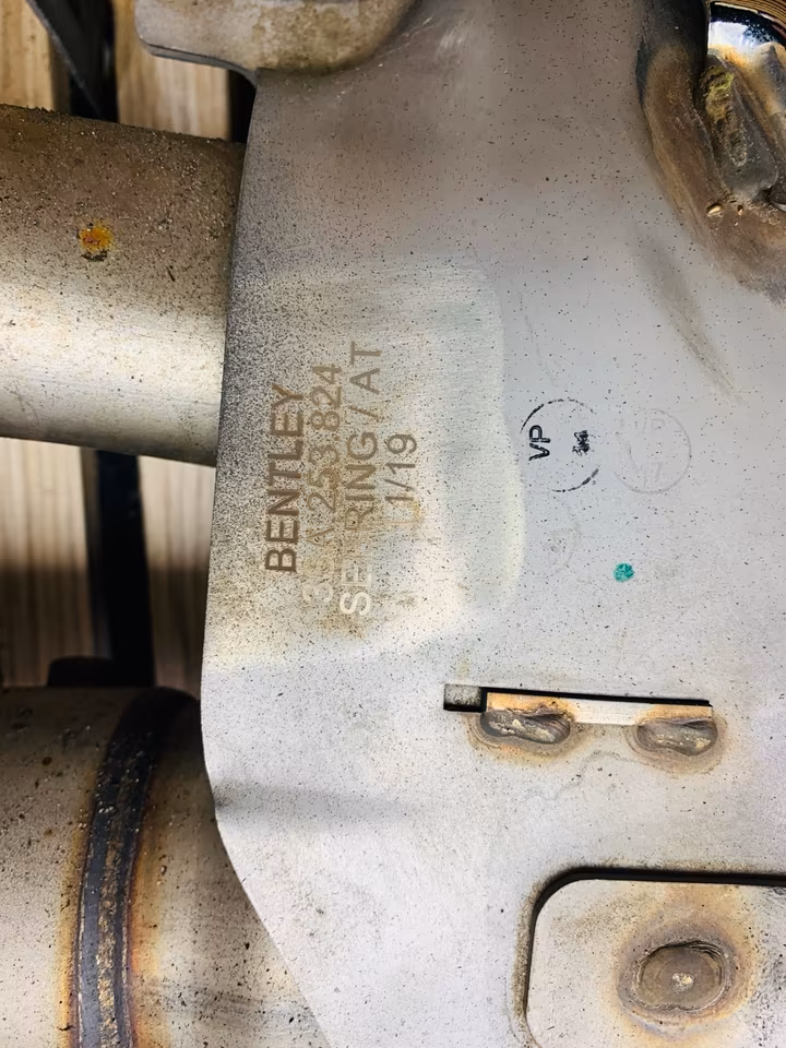 Bentley Continental GT Exhaust System Exhaust Tailpipes 3SD807607 - Image 4