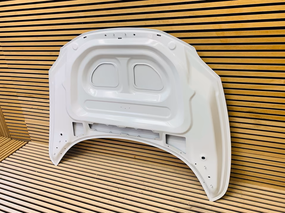 Ferrari 296 GTB Hood Brand New - Image 3