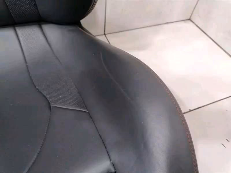 FERRARI PORTOFINO F164 Charcoal Leather Seats - Image 2