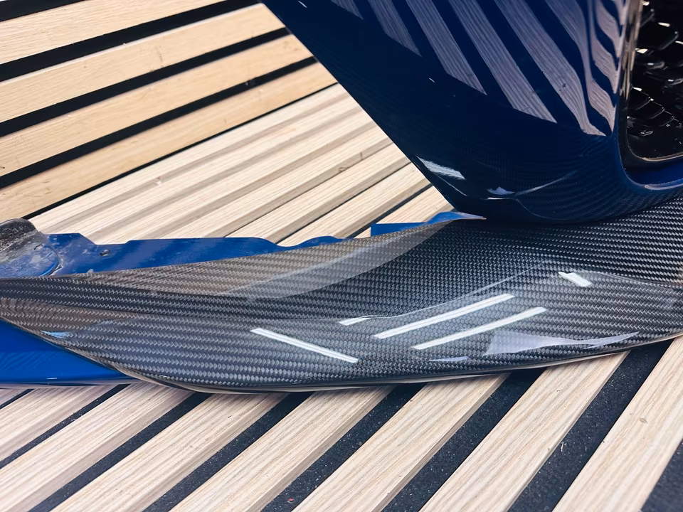 Aston Martin DBS Superleggera Front Bumper Grille KY7317D957A - Image 13