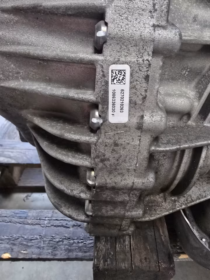 Porsche Panamera GTS PDK Transmission - 970321105 4.8 V8 Petrol - Image 9