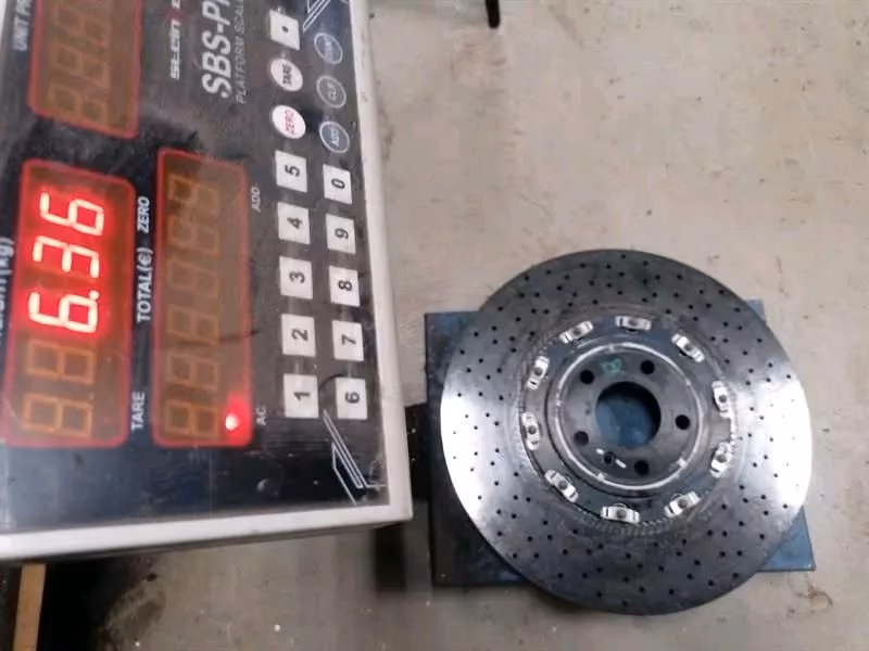 McLaren 720S ceramic brake system - Image 9