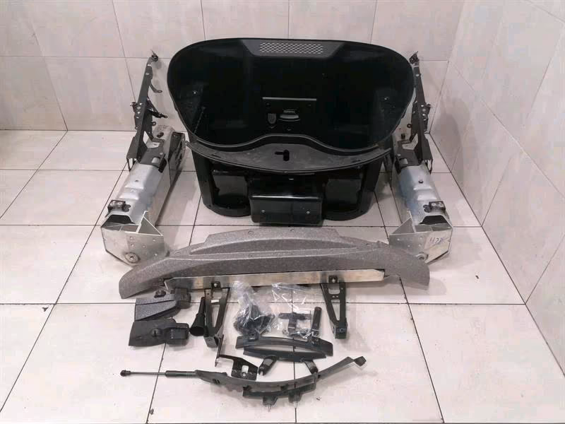 McLaren 600LT Bumper Carrier Front Frame Set