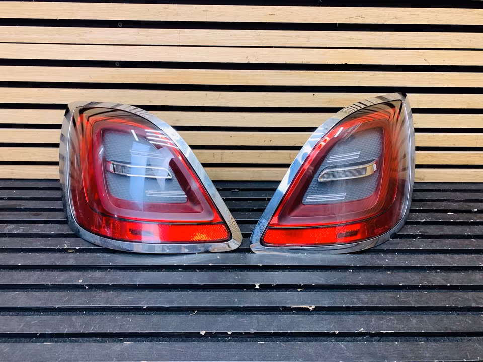 Rolls Royce Ghost Rear Light Rear Light Left Right 5A8FE8602 - Image 10