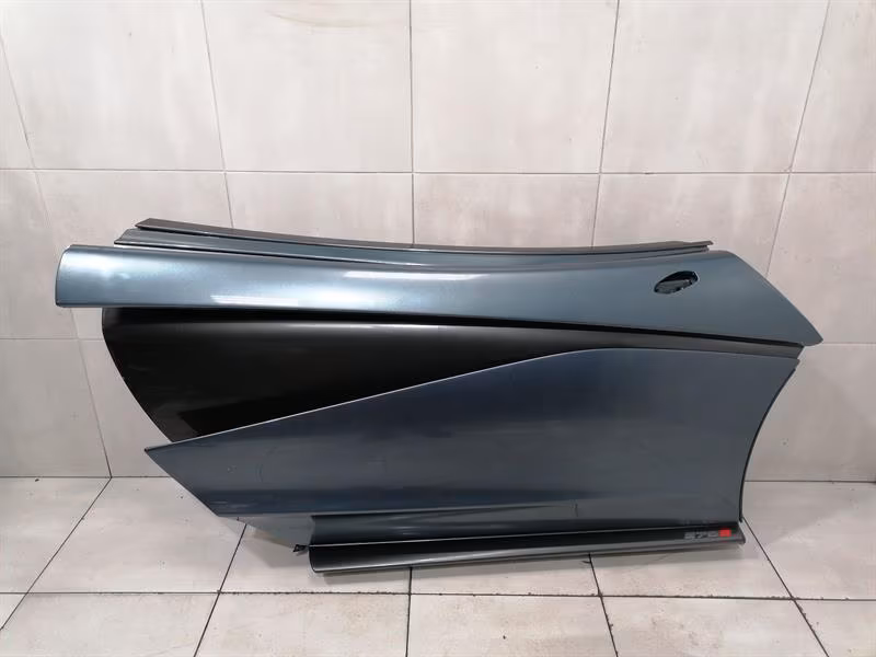 McLaren 570S Spider Right Front Door