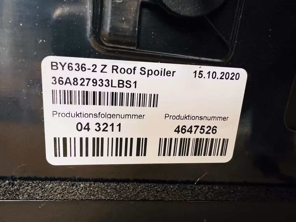 Bentley Bentayga Tailgate Spoiler 36A827933 LBS1 - Image 3