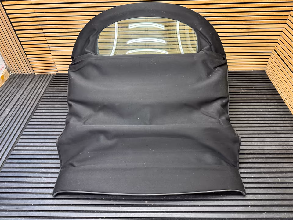 Bentley GTC convertible top 3W7244197