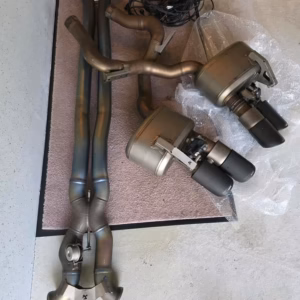 Akrapovic SAGA Titanium Carbon Porsche Panamera Turbo GTS Hybr. ECE