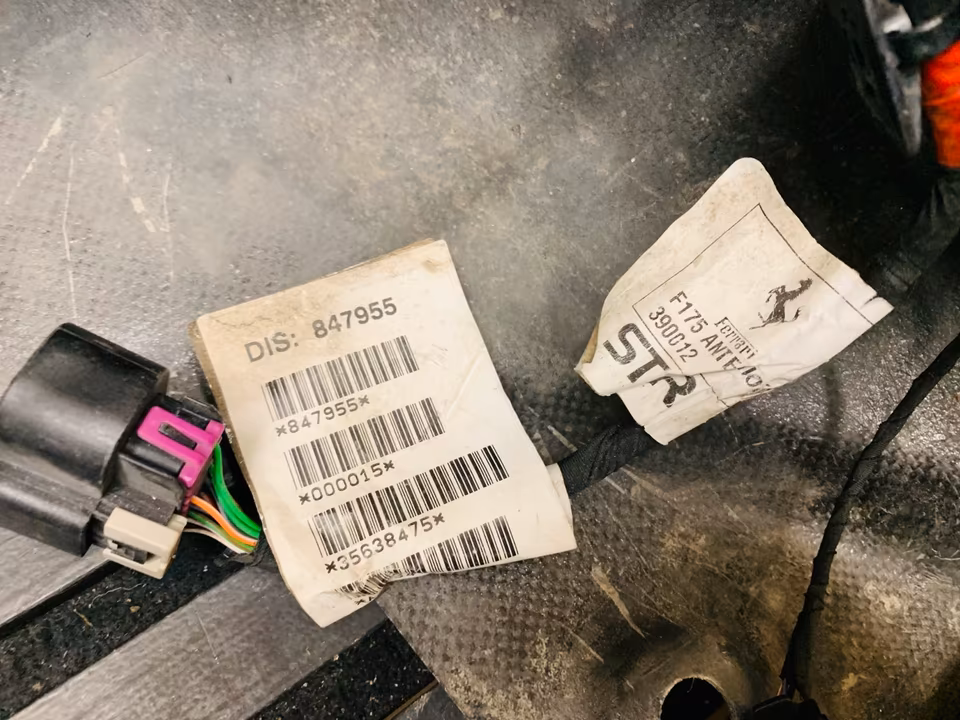 Ferrari Purosangue Carbon Front Bumper 941315 - Image 3