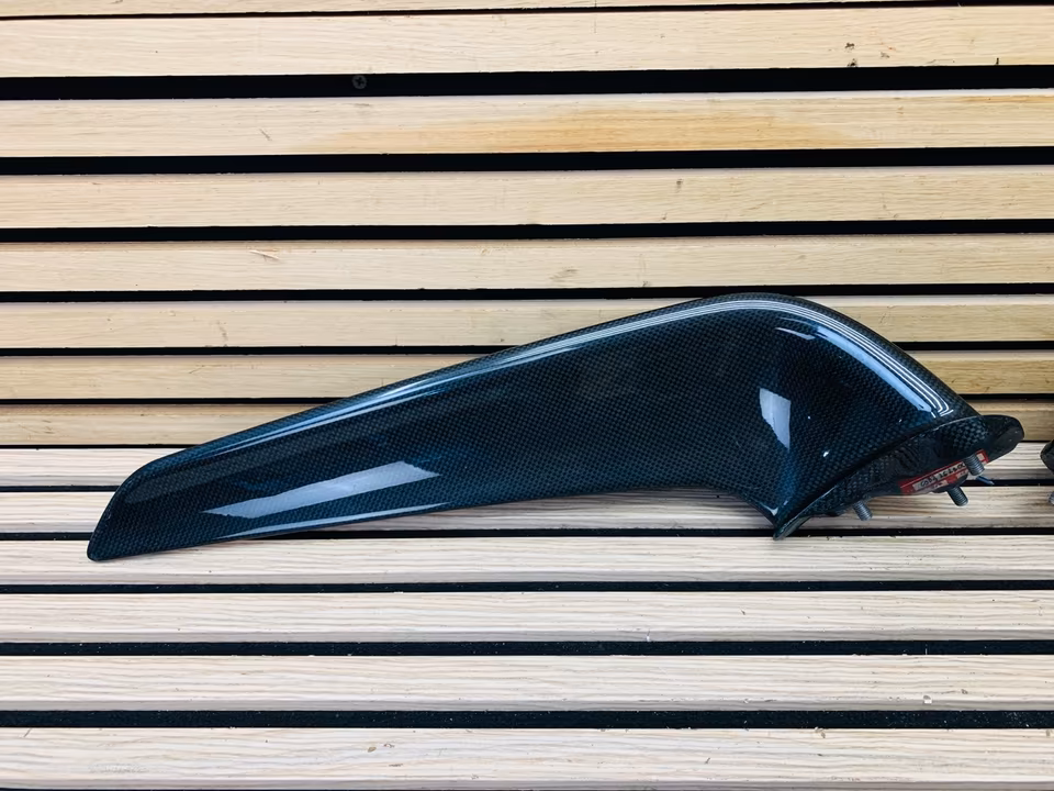Ferrari 458 Carbon Spoiler Front Right Left 83262500 83262300 - Image 6