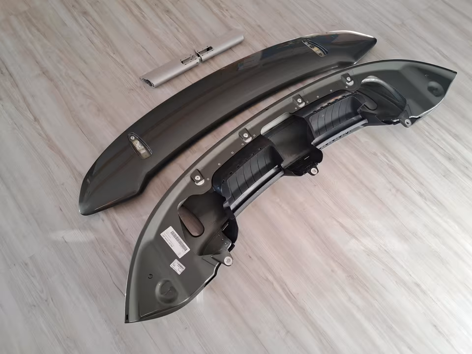 PORSCHE 911 992 TURBO S Rear Spoiler Rear Cover Tailgate - Image 18
