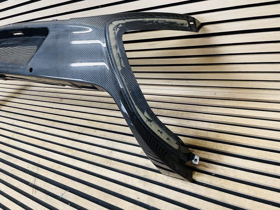 McLaren 650s rear bumper carbon 11A7741CP.02 - Image 9