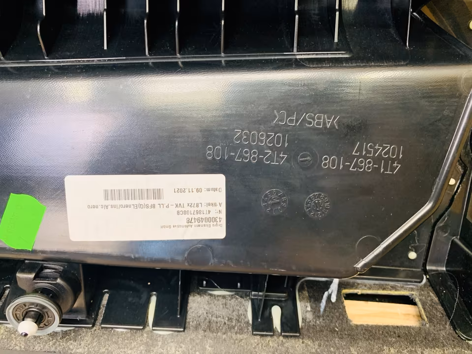 Lamborghini Huracan Perfomante Door Panel Right Left 4T1867108 - Image 2